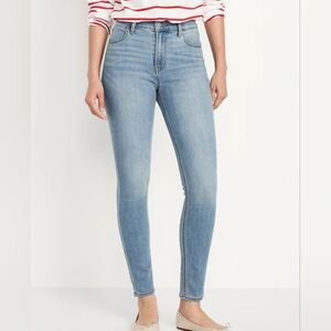 Old Navy Super Skinny Jeans Size 12